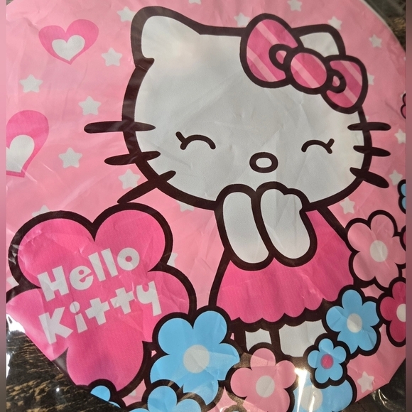 Hello Kitty Shower Cap - Picture 3 of 3